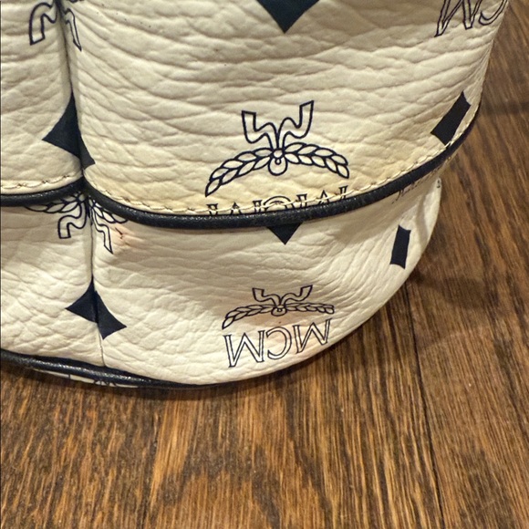 Authentic MCM Crossbody bag  White. & Blue Vintage made in Germany - Picture 11 of 11